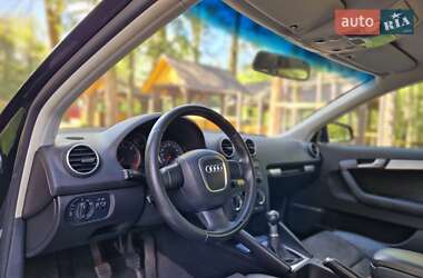 Хэтчбек Audi A3 2005 в 