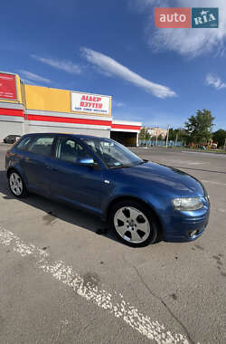 Хэтчбек Audi A3 2005 в 
