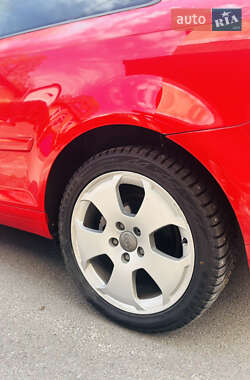 Хэтчбек Audi A3 2007 в 