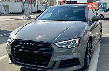 Седан Audi A3 2020 в Киеве