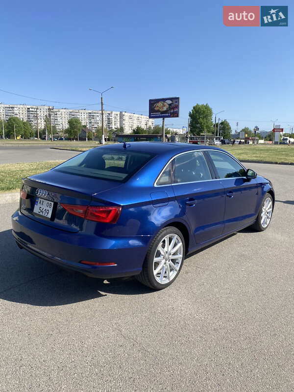 Седан Audi A3 2015 в Харькове