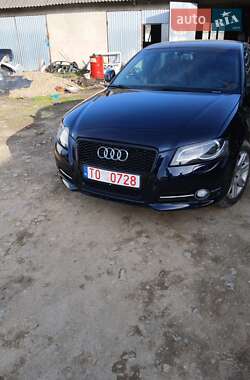 Хетчбек Audi A3 2010 в 
