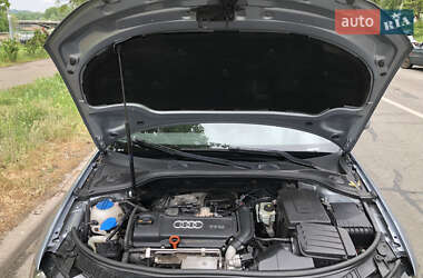 Хэтчбек Audi A3 2009 в 