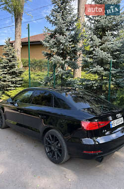 Седан Audi A3 2014 в 