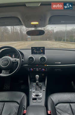 Седан Audi A3 2014 в 