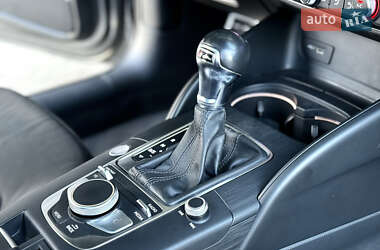 Седан Audi A3 2018 в 