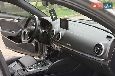 Седан Audi A3 2020 в 