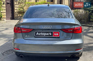 Седан Audi A3 2014 в 