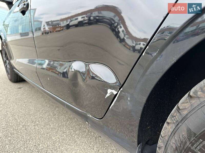Седан Audi A3 2015 в Киеве