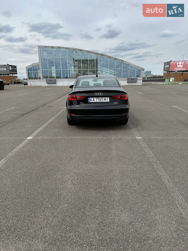 Седан Audi A3 2015 в Киеве