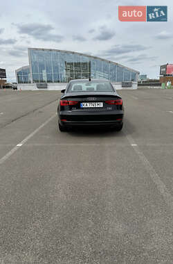 Седан Audi A3 2015 в 