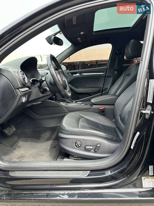 Седан Audi A3 2015 в Киеве