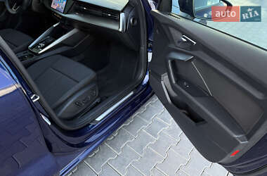Седан Audi A3 2021 в 