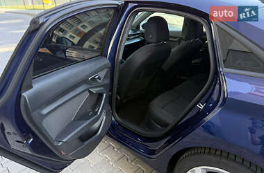 Седан Audi A3 2021 в 