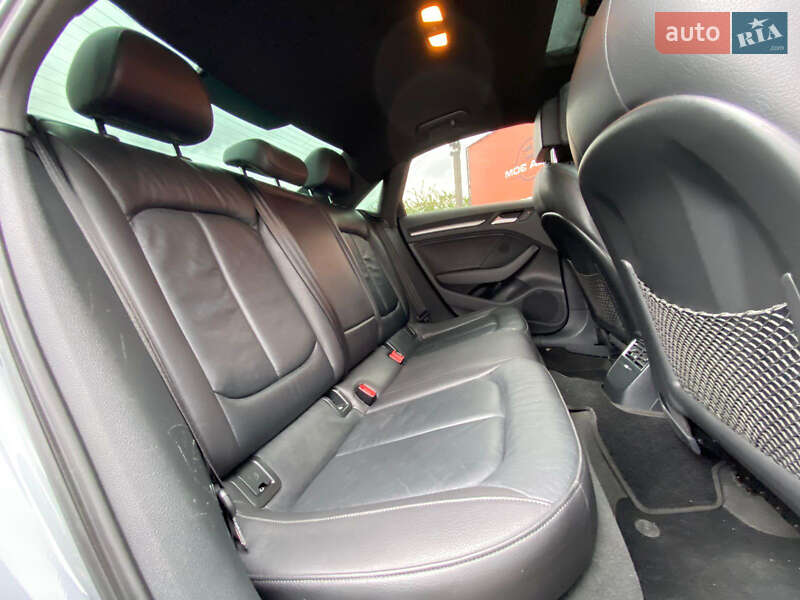 Седан Audi A3 2014 в Рівному