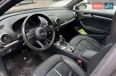 Седан Audi A3 2017 в 
