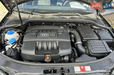 Хетчбек Audi A3 2006 в 