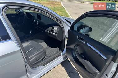 Седан Audi A3 2014 в 