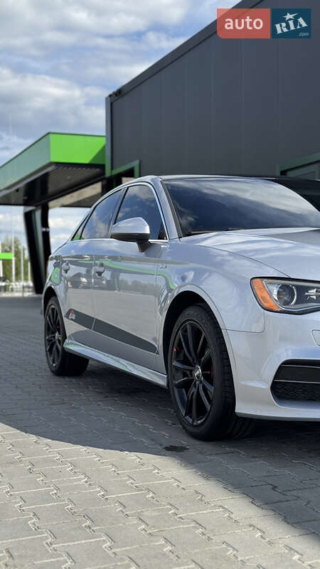 Седан Audi A3 2014 в Буче