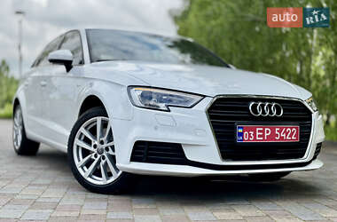 Хэтчбек Audi A3 2020 в 
