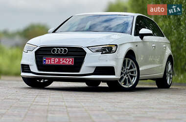 Хэтчбек Audi A3 2020 в 