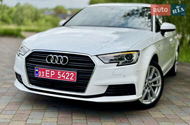 Хэтчбек Audi A3 2020 в 