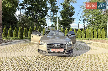 Хэтчбек Audi A3 2016 в 