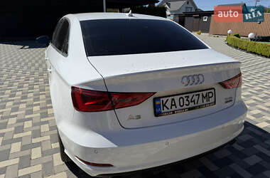 Седан Audi A3 2015 в 