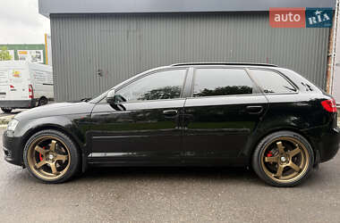 Хэтчбек Audi A3 2009 в 
