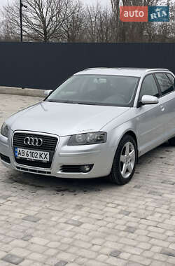 Хэтчбек Audi A3 2006 в 