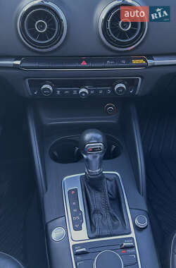 Седан Audi A3 2014 в 