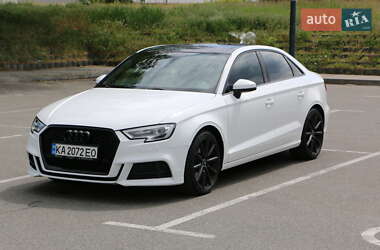Седан Audi A3 2015 в 