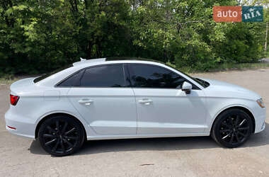 Седан Audi A3 2015 в 