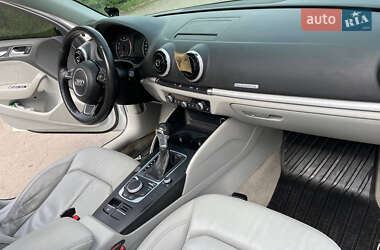 Седан Audi A3 2015 в 