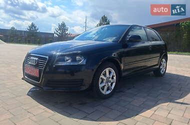 Хэтчбек Audi A3 2008 в 
