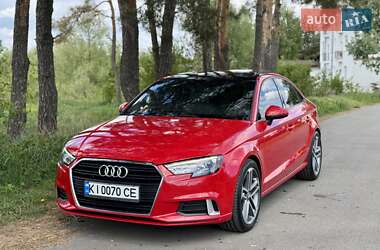 Седан Audi A3 2016 в Киеве