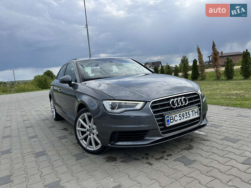 Седан Audi A3 2014 в Львове