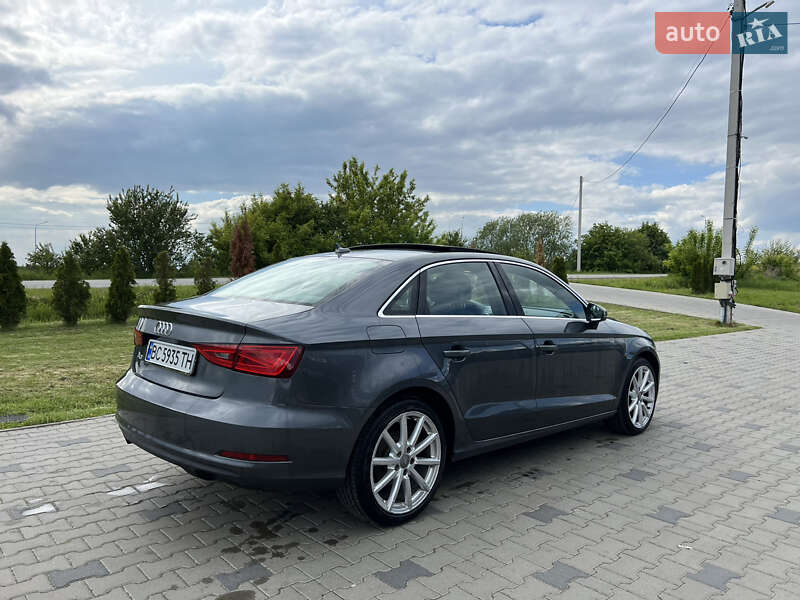 Седан Audi A3 2014 в Львове