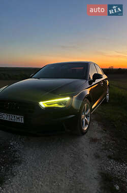 Седан Audi A3 2016 в Львове