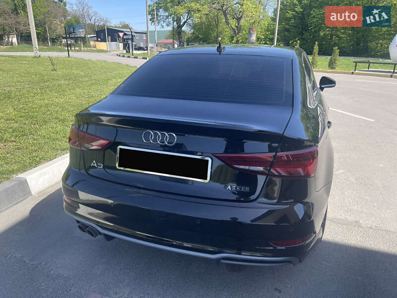 Седан Audi A3 2017 в Хырове