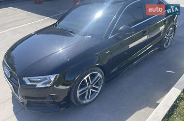 Седан Audi A3 2017 в 