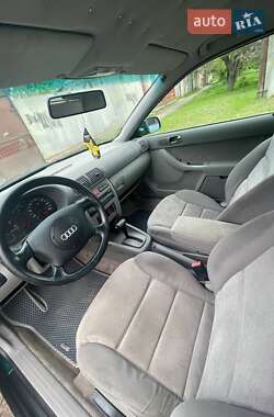 Хетчбек Audi A3 1997 в 