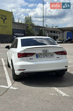 Седан Audi A3 2017 в 