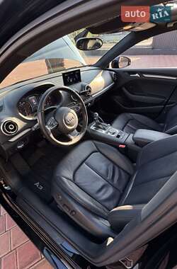 Седан Audi A3 2015 в 
