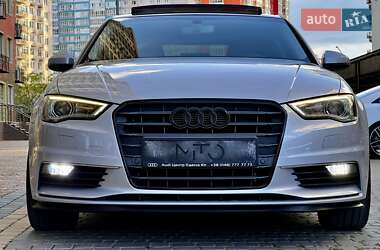 Седан Audi A3 2016 в 