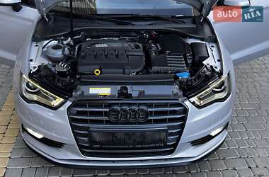 Седан Audi A3 2016 в 