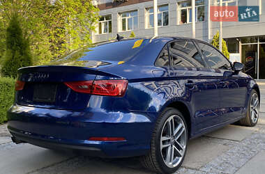 Седан Audi A3 2015 в 