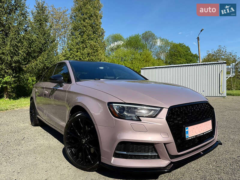 Седан Audi A3 2019 в 