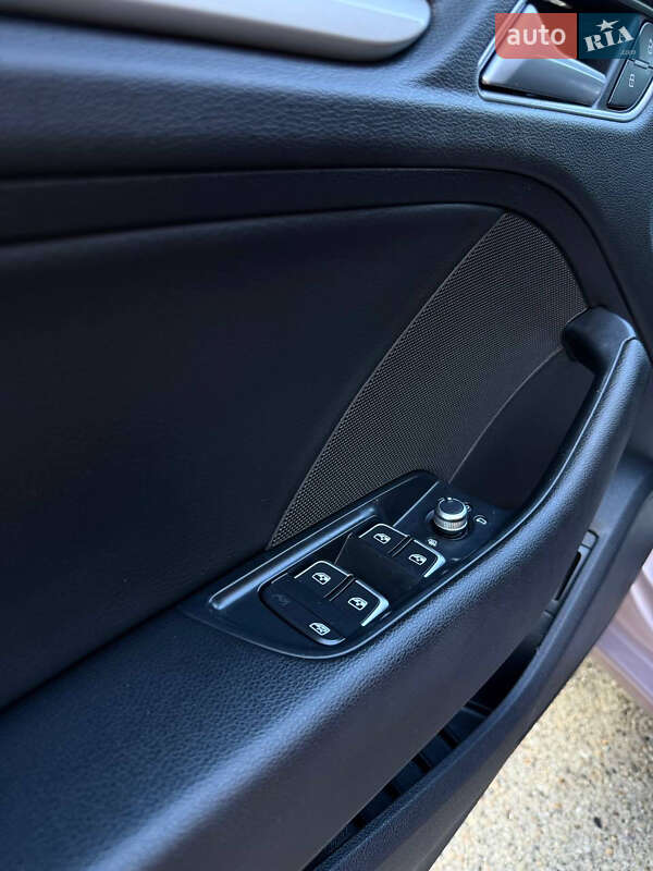 Седан Audi A3 2019 в Бурштыне