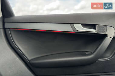 Хетчбек Audi A3 2012 в 